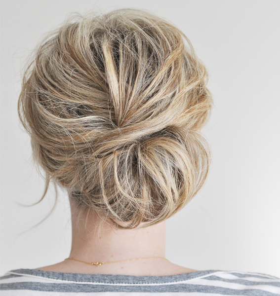 lage chignon knot