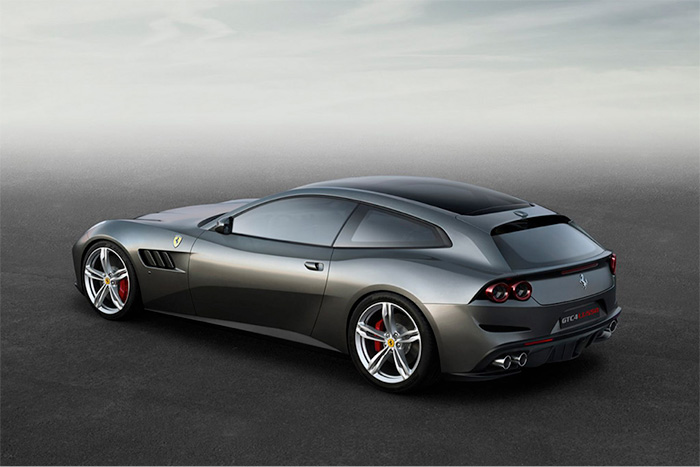 Ferrari-GTC4Lusso_2