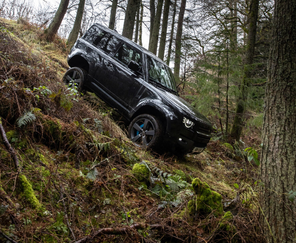 Land Rover Defender V8-9-2