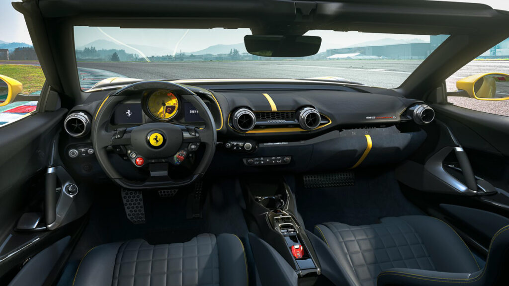 Ferrari 812 Competizione-6