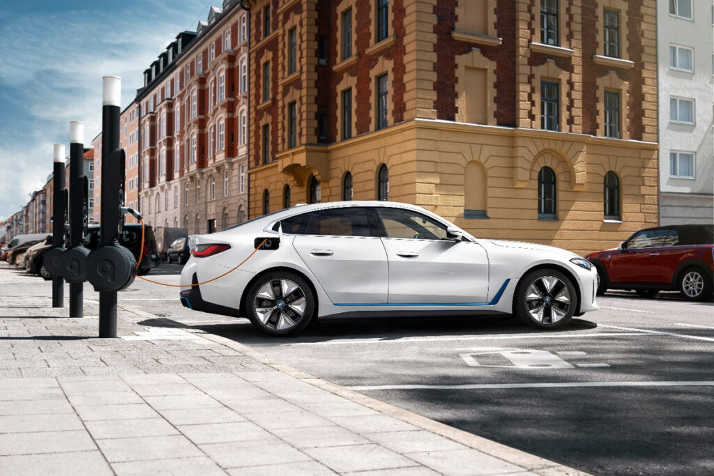 BMW i4 Gran Coupé-4