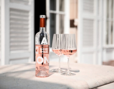 Rosé by ¡Hola!