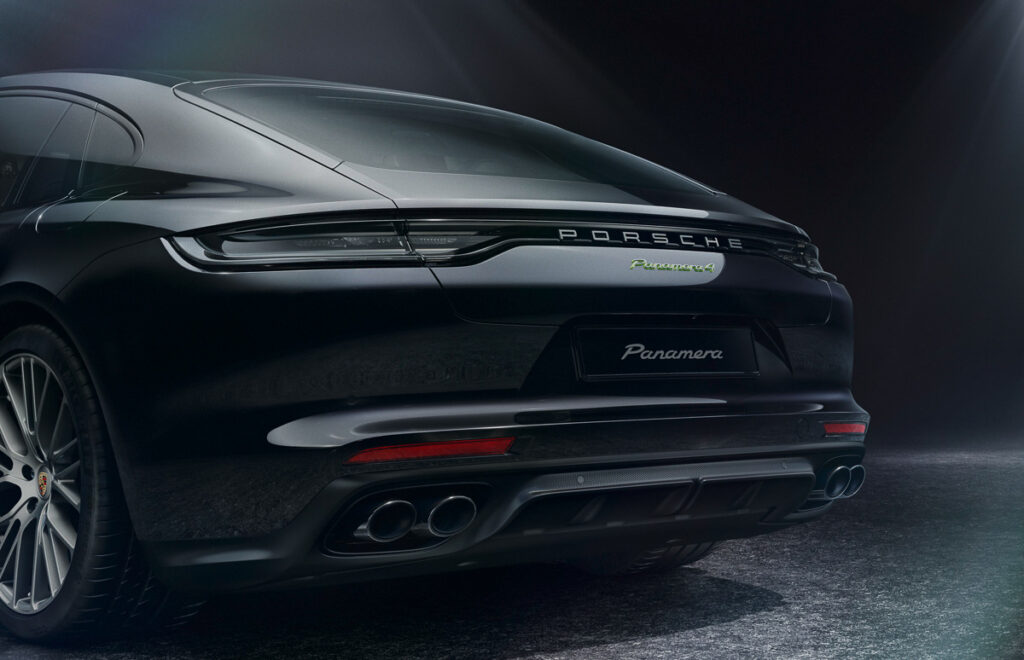 Porsche Panamera Platinum Edition-3