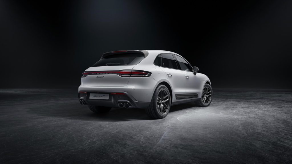 Porsche Macan T-3