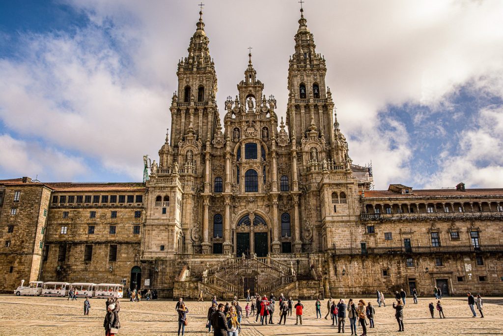 Santiago de Compostela by Pixabay