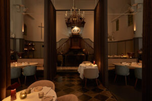 G7 restaurant